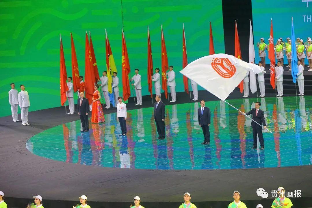 2025香港免费精准资料，实用释义与实施路径